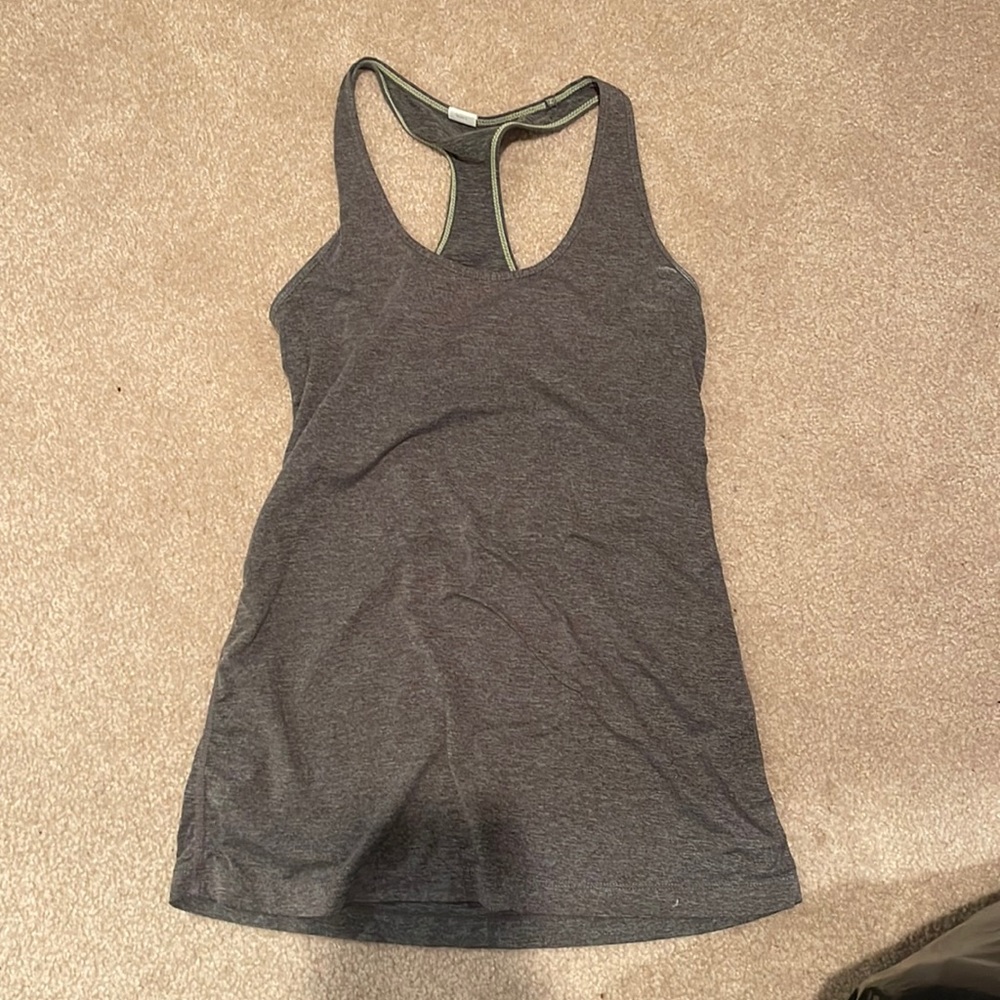 grey workout tank top
